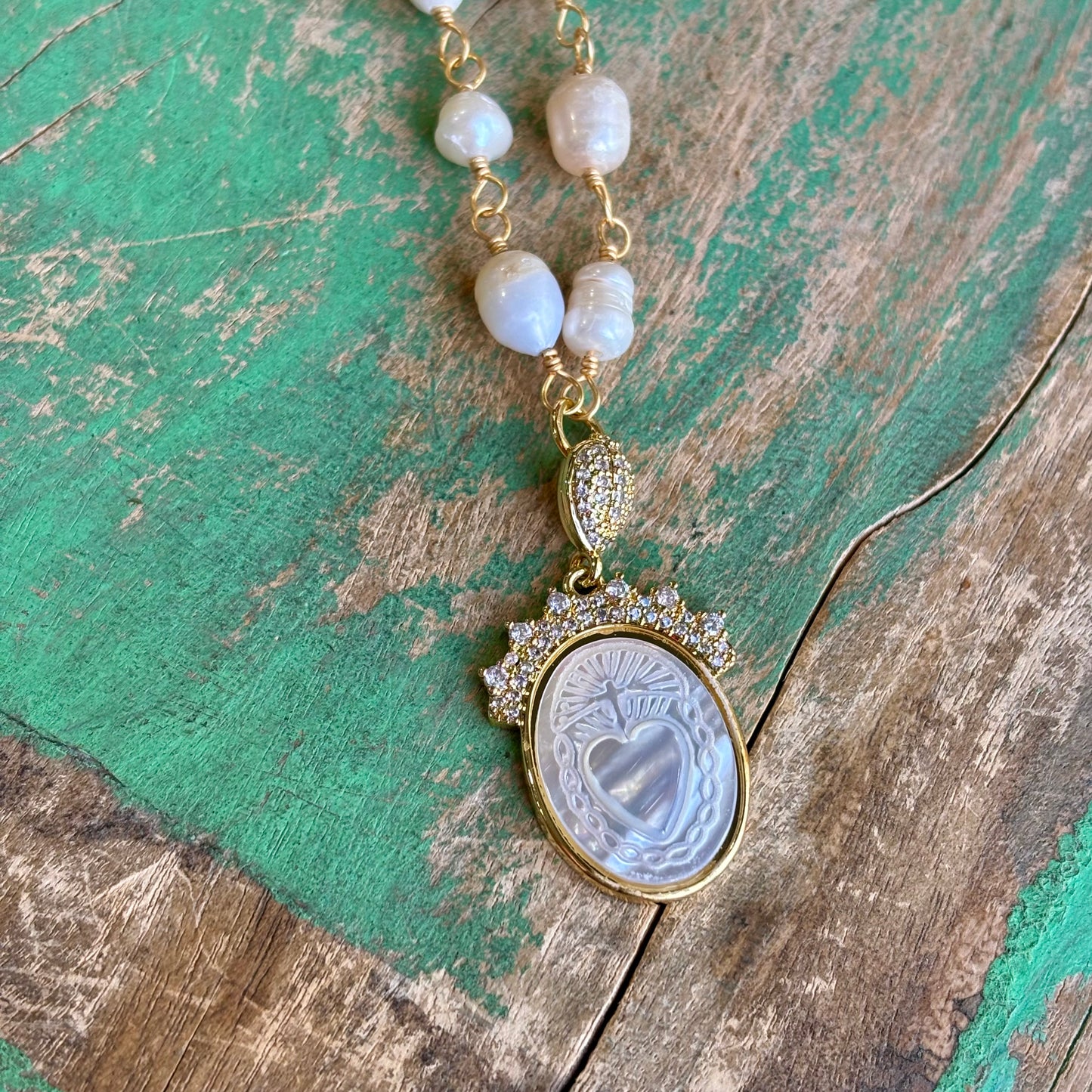 Mother of Pearl Sacred Heart Pearl Necklace