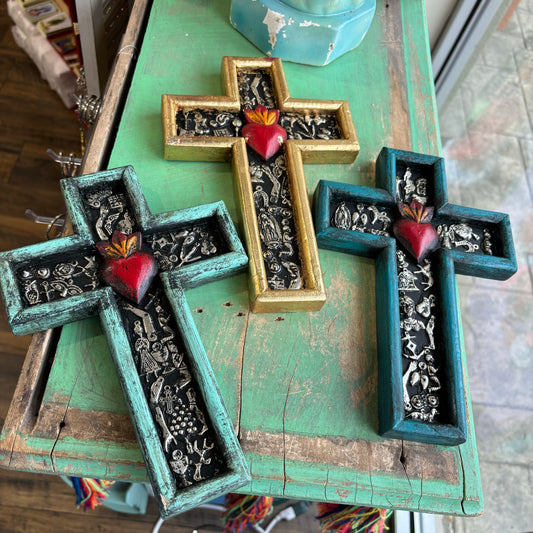 Milagros Medium Shadowbox Cross