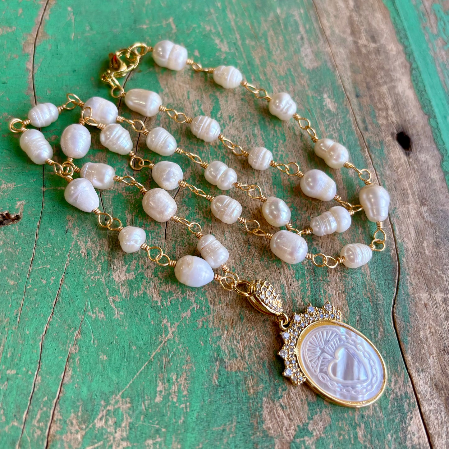 Mother of Pearl Sacred Heart Pearl Necklace