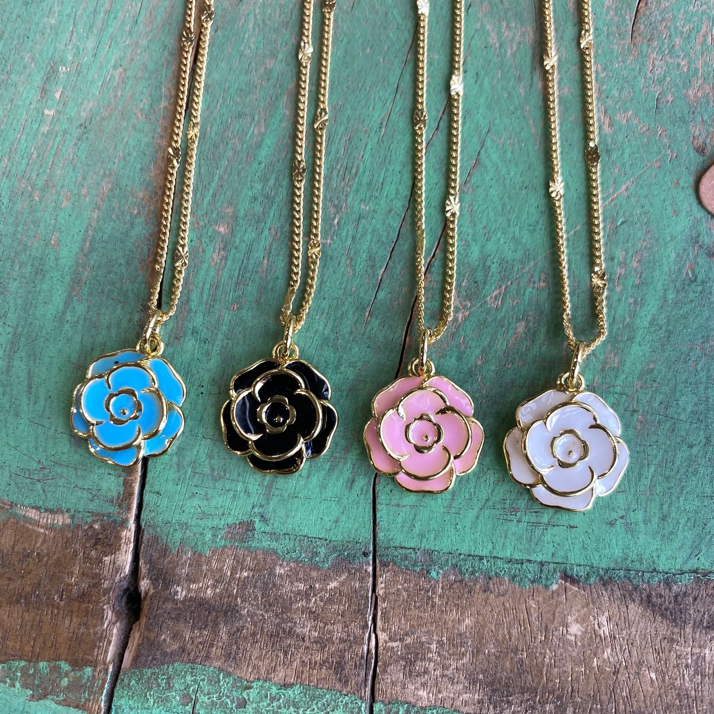 Como La Flor Necklace and Earrings