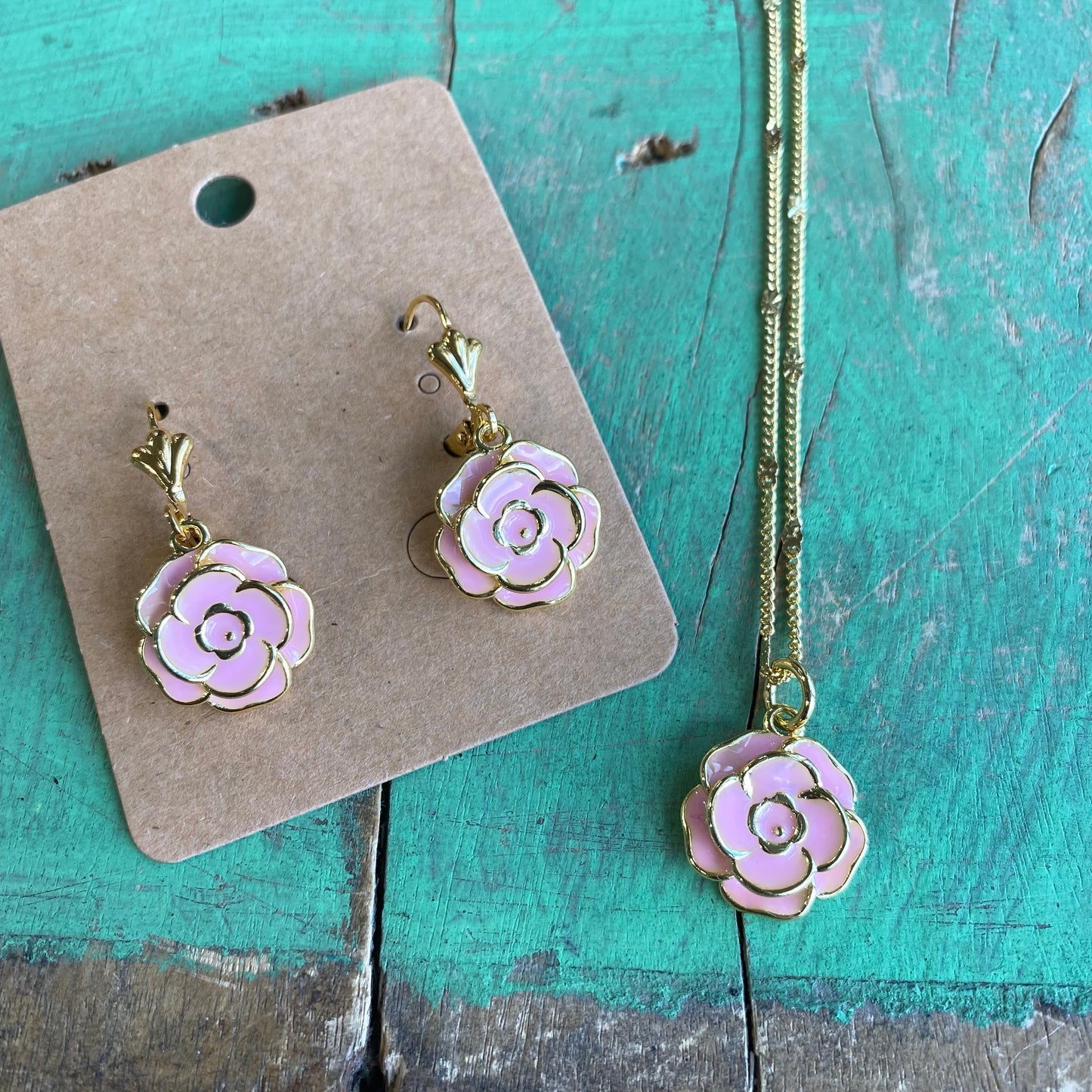 Como La Flor Necklace and Earrings