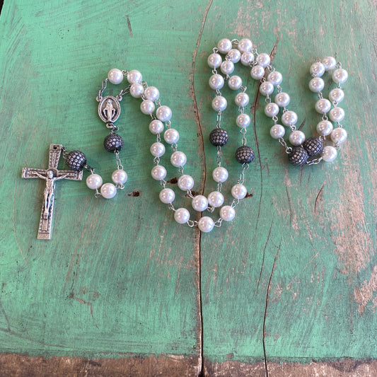 Elegant Pearl Rosary